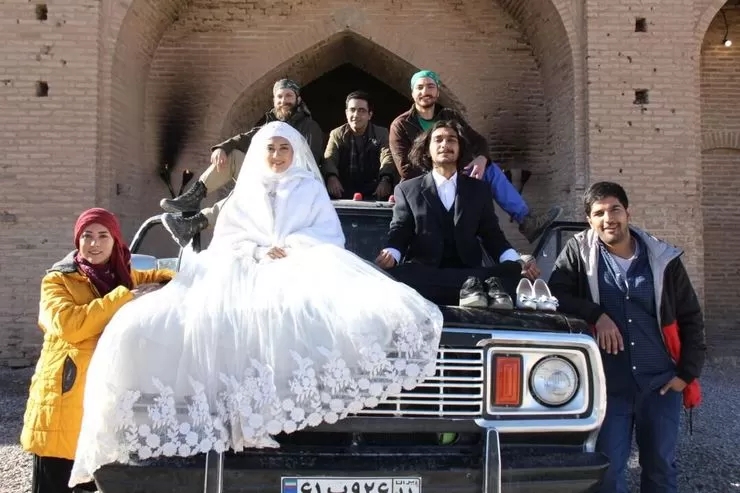 سریال زندگی زیباست هواتو کردم این روزا نمیدونی چه آشوبم